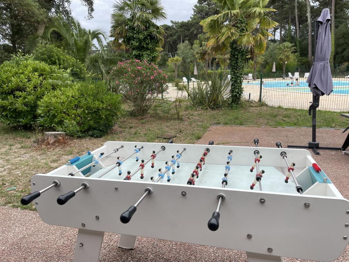 Chalet Paisible A La Plage, Piscine Et Tennis Ondres Exterior photo